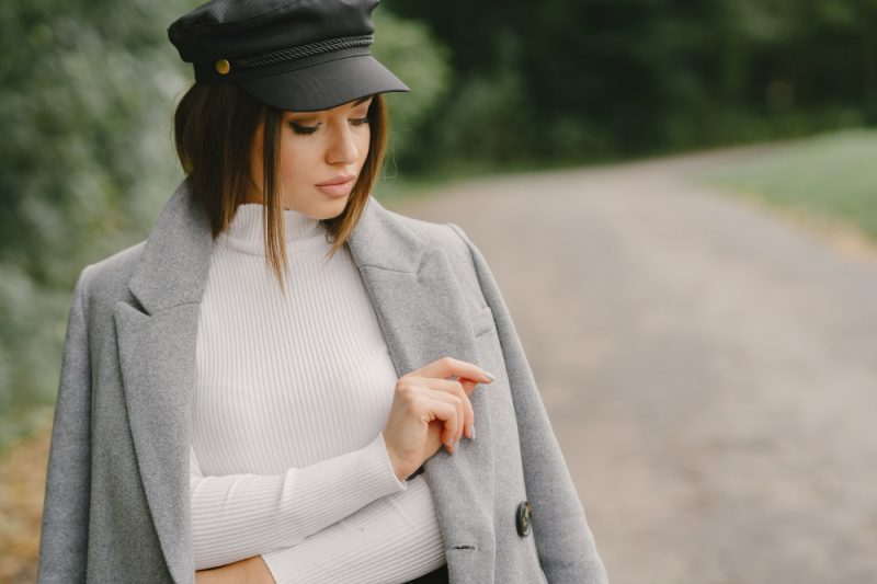 Cum să-ți definești stilul personal fără să urmezi toate trendurile